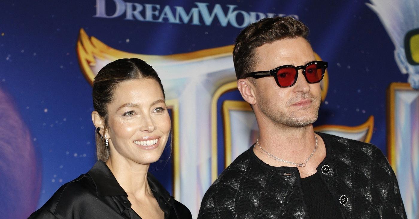 Star Tracks: Jessica Biel, Justin Timberlake, the Hacks Cast [PHOTOS]