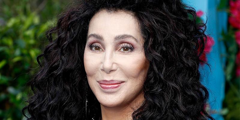 Cher Dreamt Of Fame As A Teen, Was Crippled By Her Insecurities