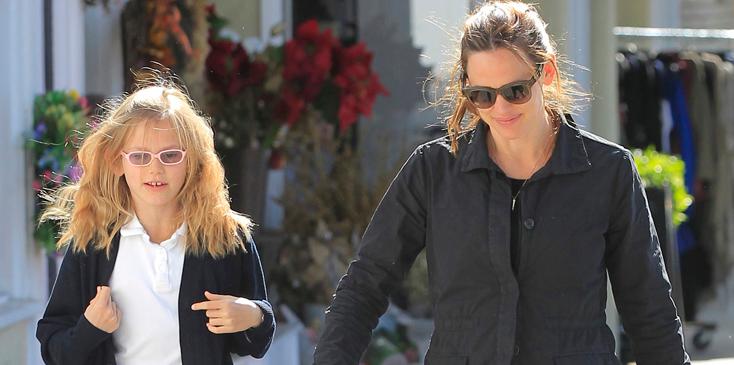 Jennifer Garner and Violet go for ice cream!