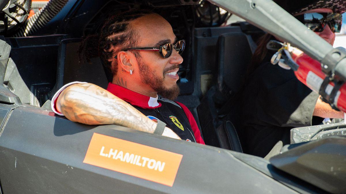 Photo of Lewis Hamilton.