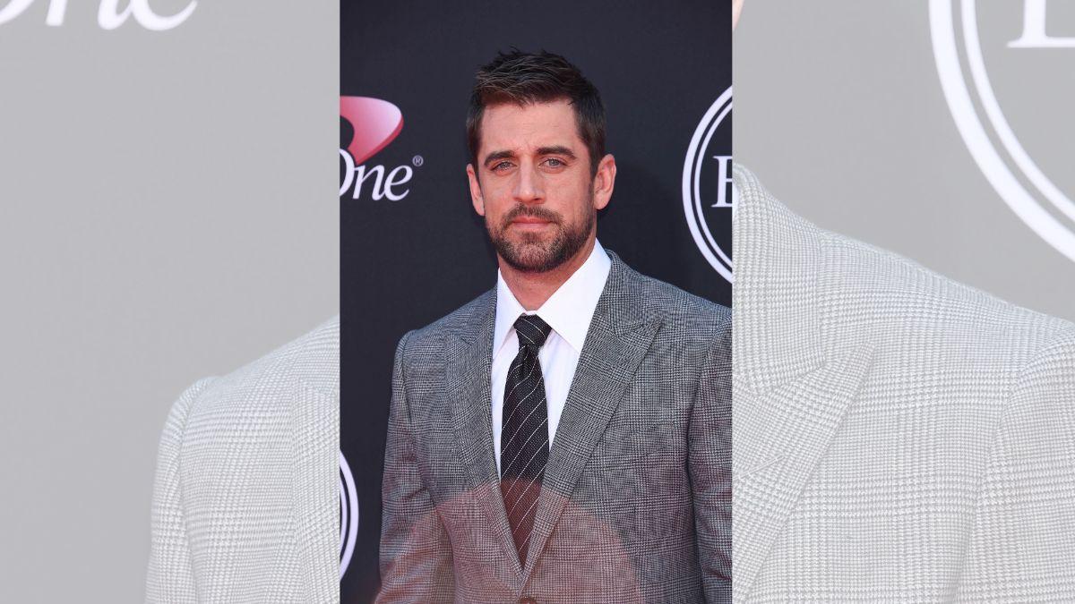 Image of Aaron Rodgers explained why he and wife Brittani kept their marriage and relationship out of the public spotlight.