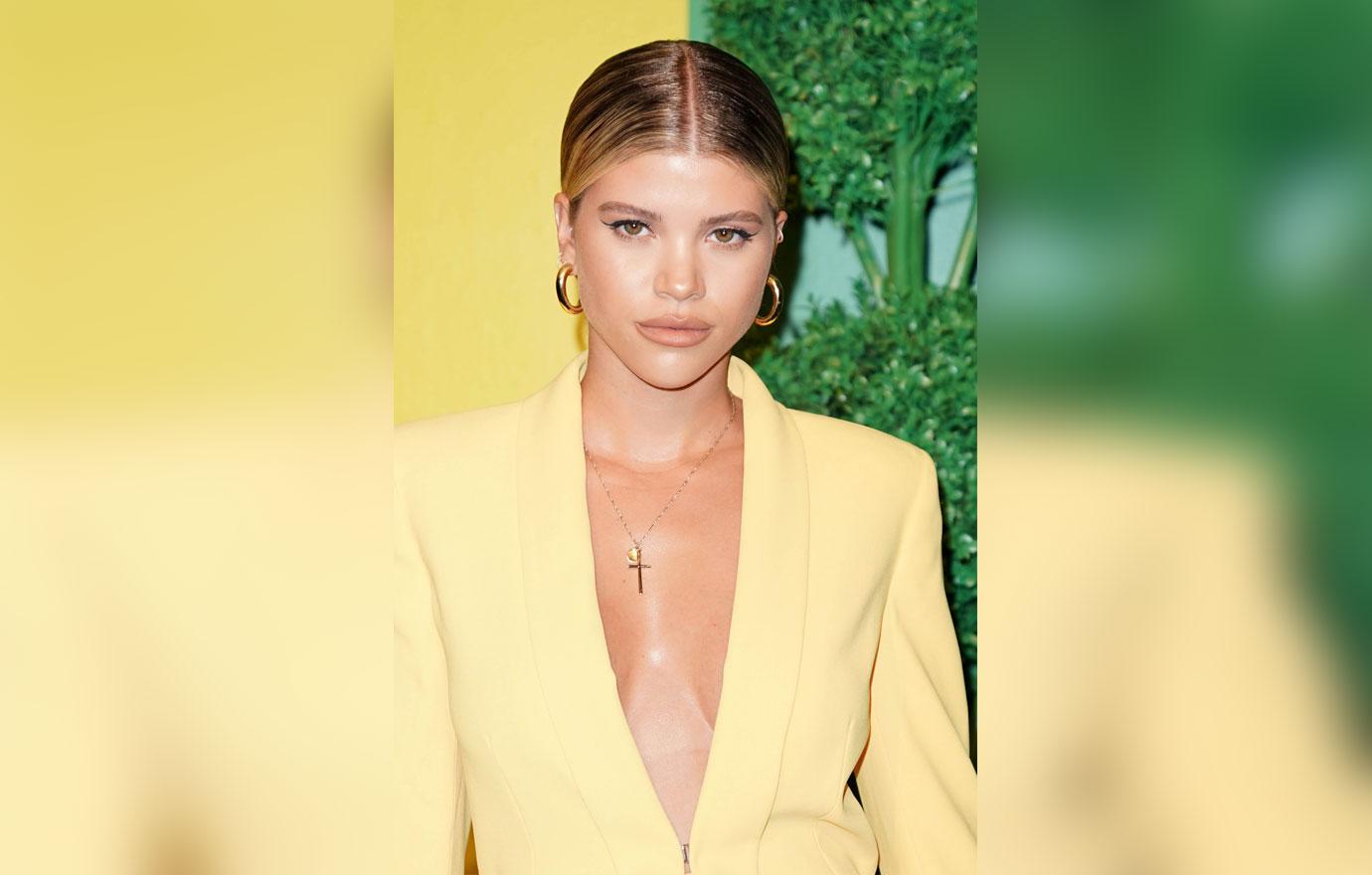 Sofia Richie In Yellow Blazer