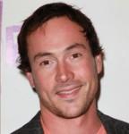 2010__09__Chris_Klein_Sept3newsne 144×150.jpg
