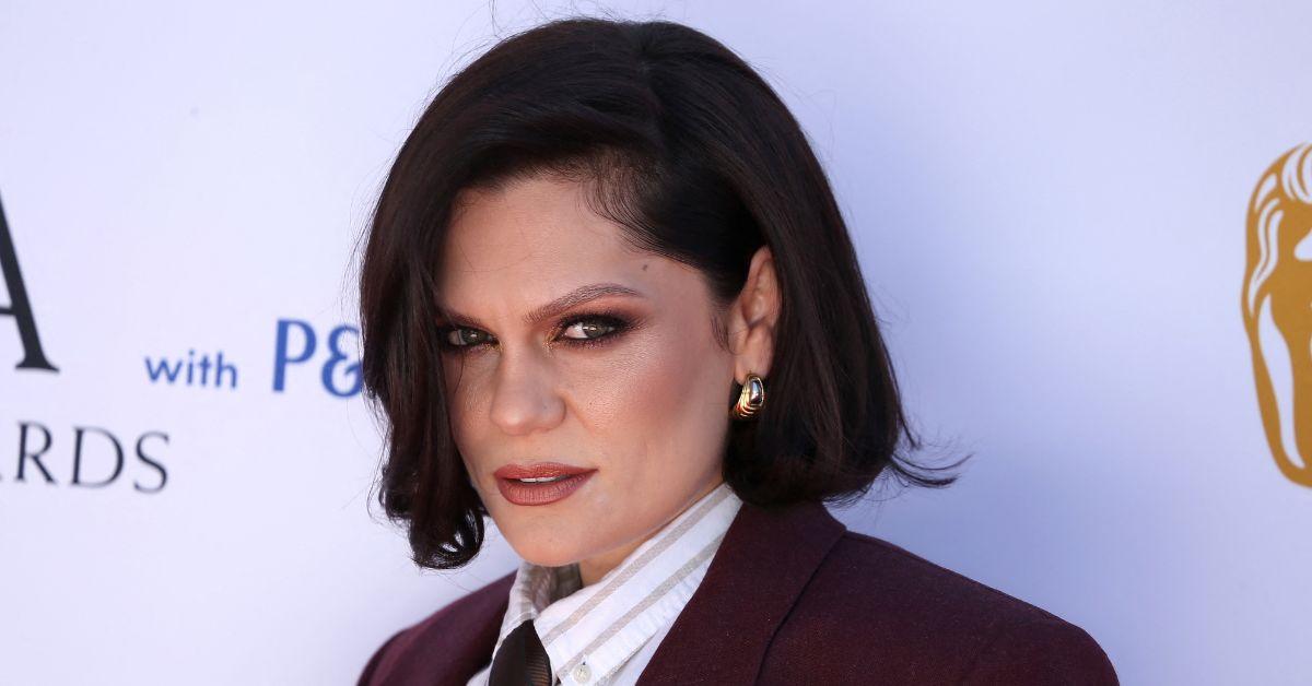 image of Jessie J explained that she hugged Princess Kate Middleton despite being told not to.