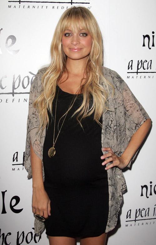 2009__08__fp_3373769_pea_pod_nicole_sac_080609.jpg