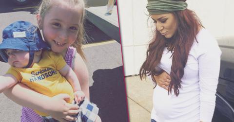 Chelsea houska pregnant cole deboer baby three fever h