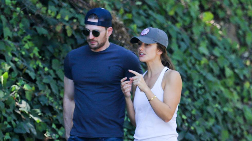Chris Evans And Minka Kelly Are Dating Again But His Friends Aren’t ...