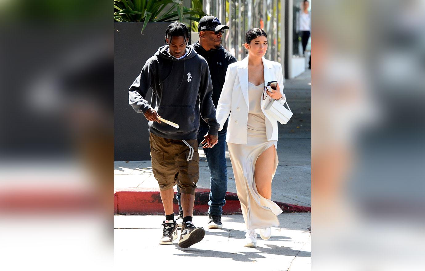 Here's Why Kylie Jenner REALLY Unfollowed Jordyn Woods On Instagram