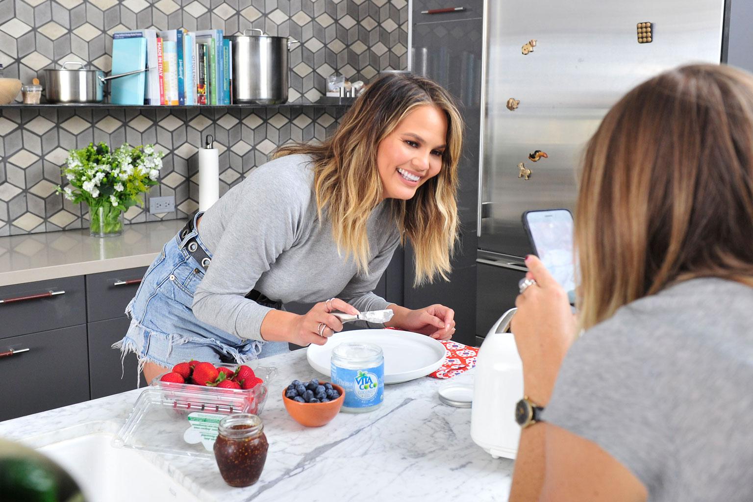 Chrissy Teigen Demonstrates her Favorite Vita Coco Coconut Oil Culinary and Beauty Uses