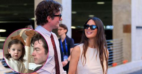 Image of Méi gave John Mulaney a colorful facial makeover.