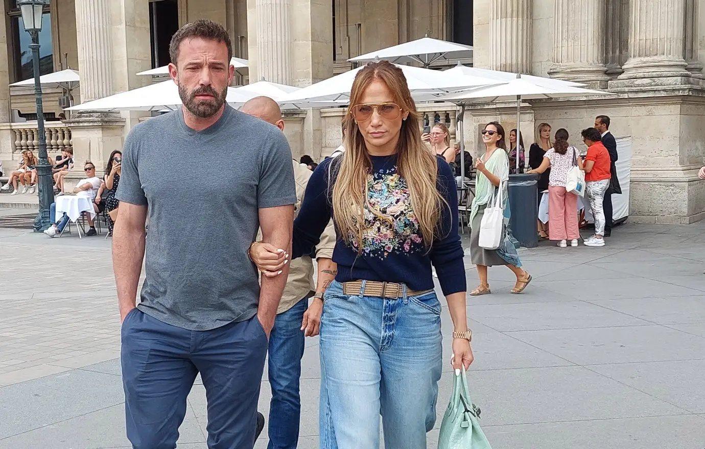 ben affleck open dating jennifer lopez divorce other priorities important