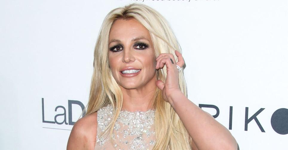 britney spears says rarely leaves house