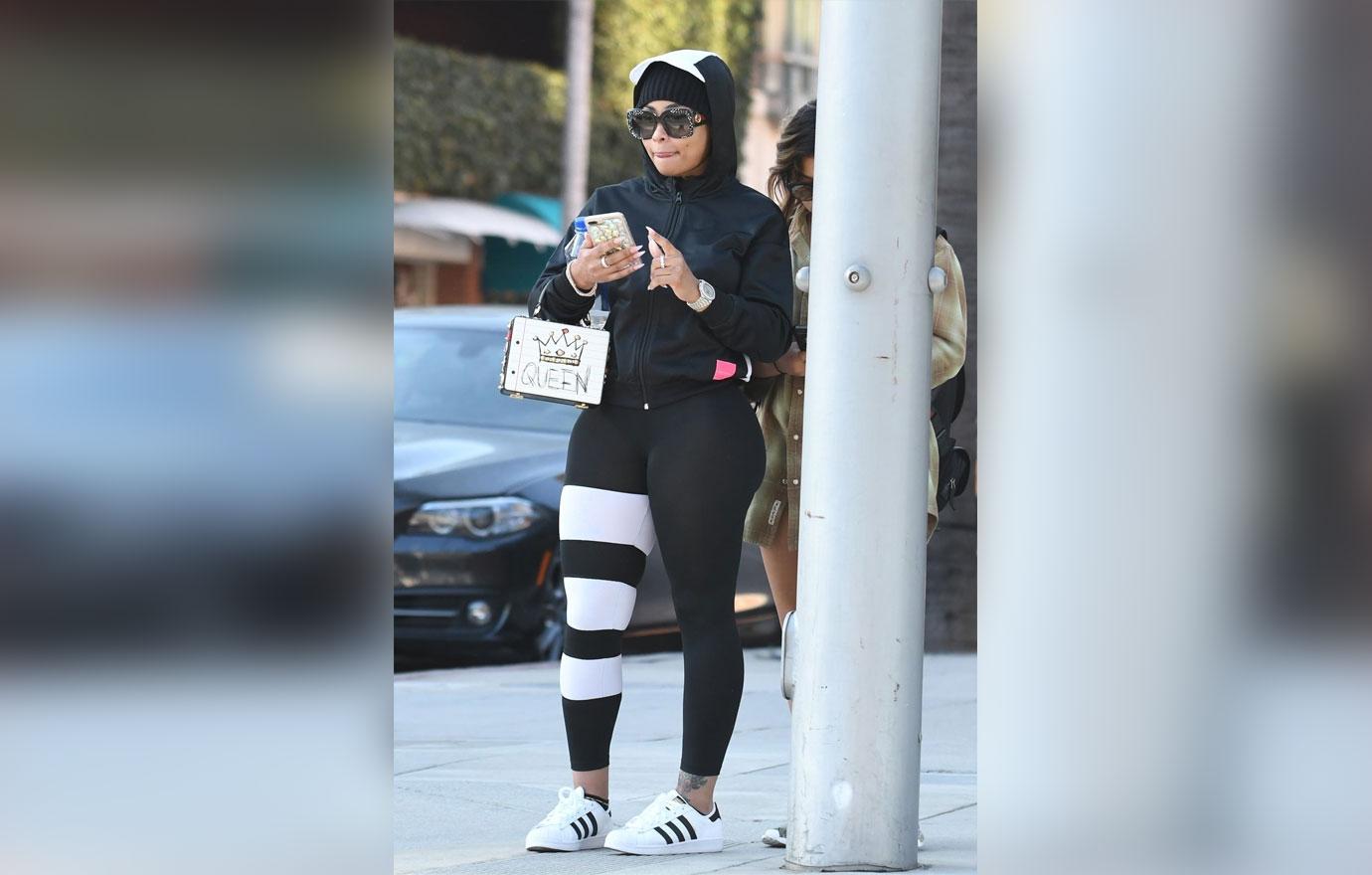 Blac chyna sues kardashians