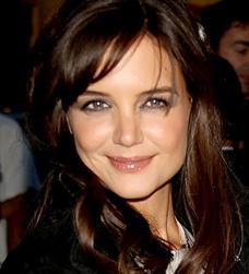 2010__10__KatieHolmes.jpg
