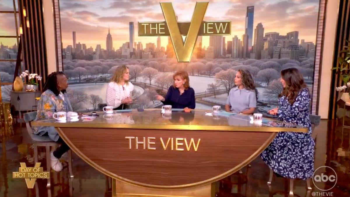 Photo of Whoopi Goldberg admitted she wanted to say several 'rude and awful' things about the Tesla founder.