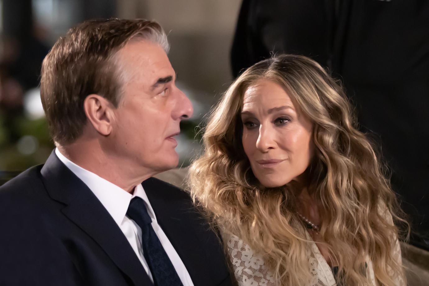 sarah jessica parker blindsided chris noth sexual assault allegations