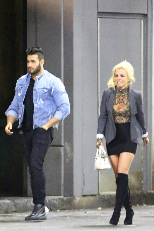 *EXCLUSIVE* Britney Spears has a romantic dinner with her new boyfriend Sam Asghari **NO WEB, WEB EMBARGO UNTIL 11PM PST ON 12/19/16**