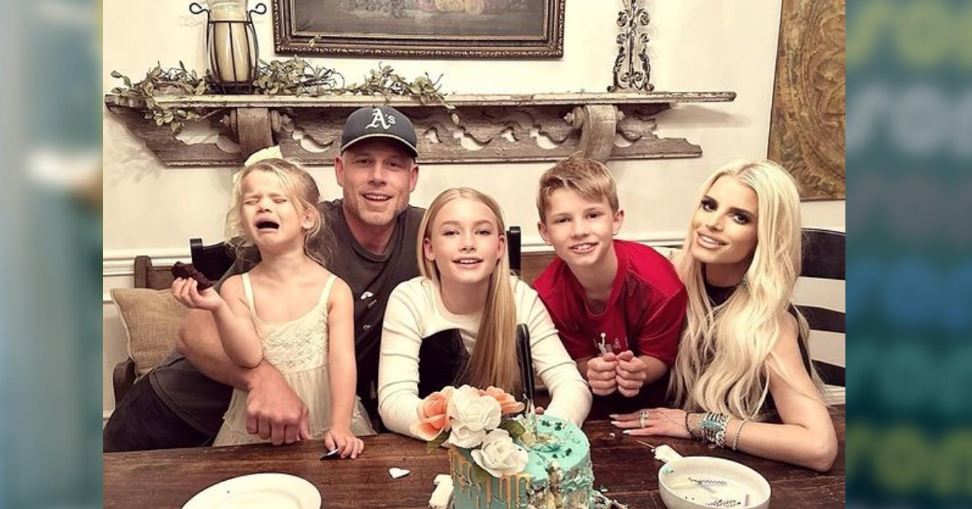 jessica simpson eric johnson living separate lives divorce rumors