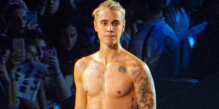 justin bieber boston barefoot meltdown