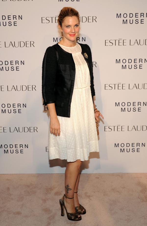 _Estee Lauder Modern Muse Fragrance Launc Drew Barrymore