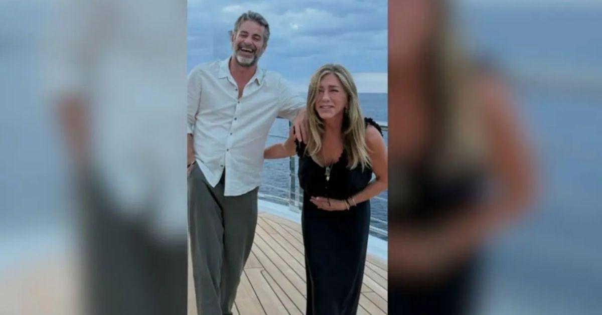 image of Jennifer Aniston was previously married to Brad Pitt and Justin Theroux.