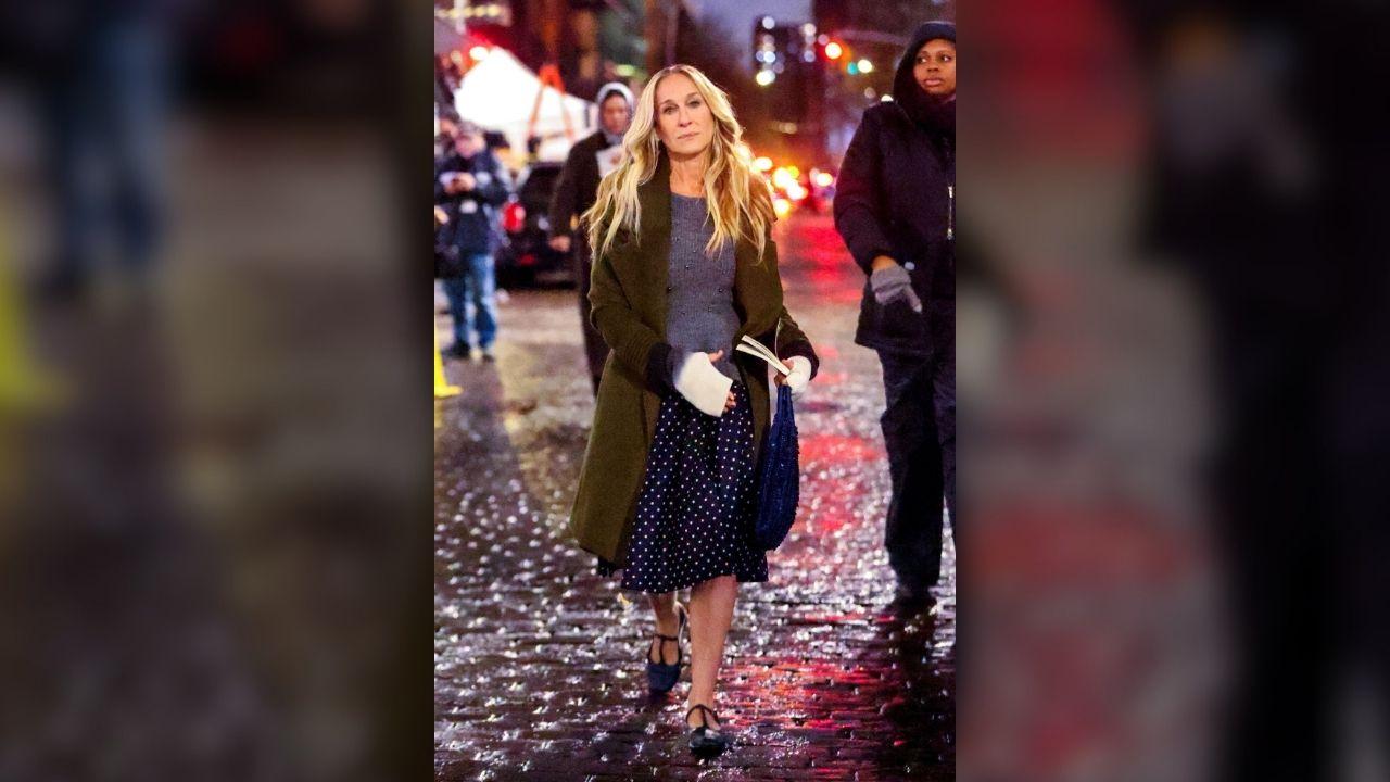 Photo of SJP is a real New Yorker.
