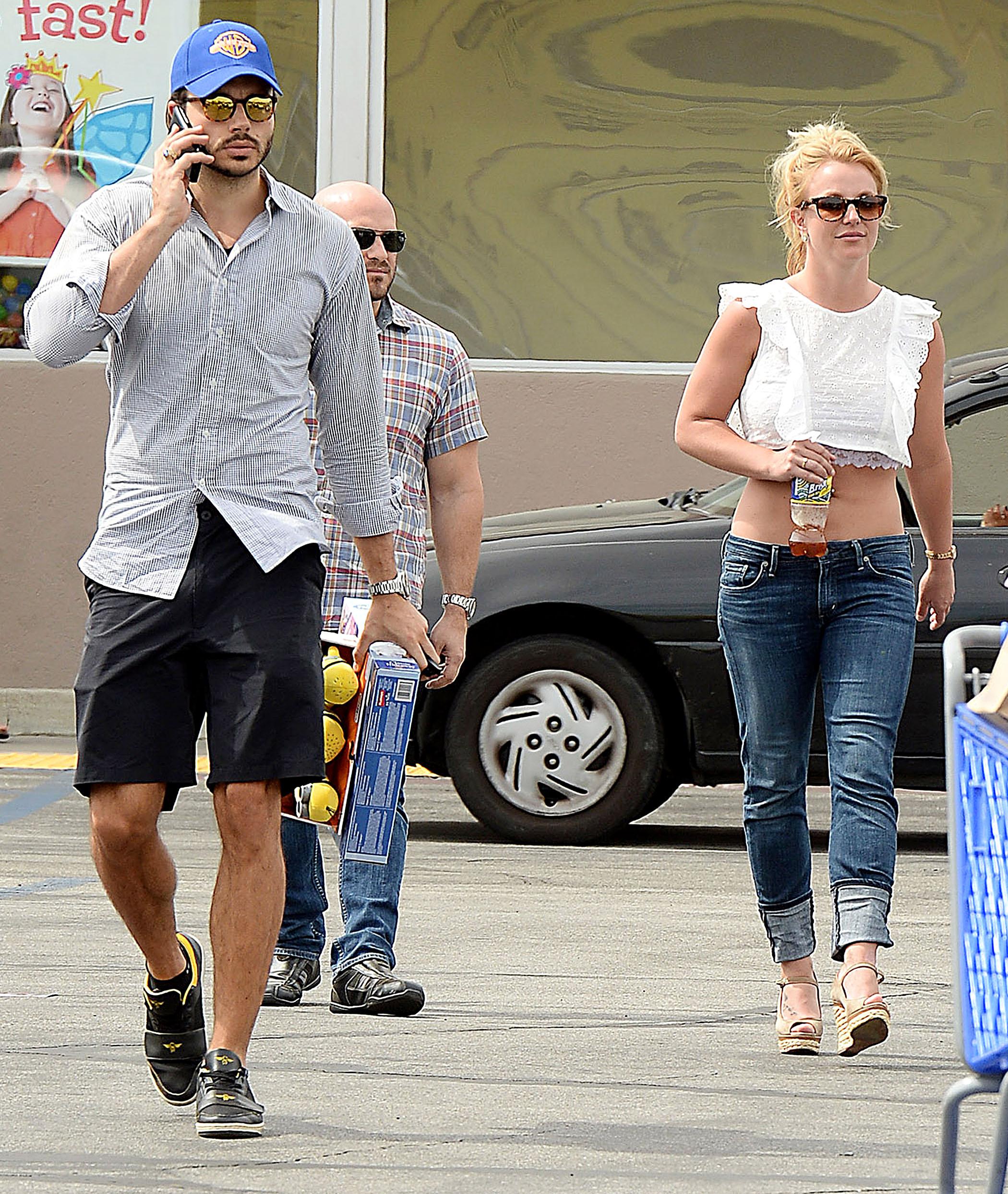 ****NO DAILY MAIL SALES***Britney Spears and boyfriend Charlie Ebersol take the boys to Toys &#8220;R&#8221; Us after the soccer game