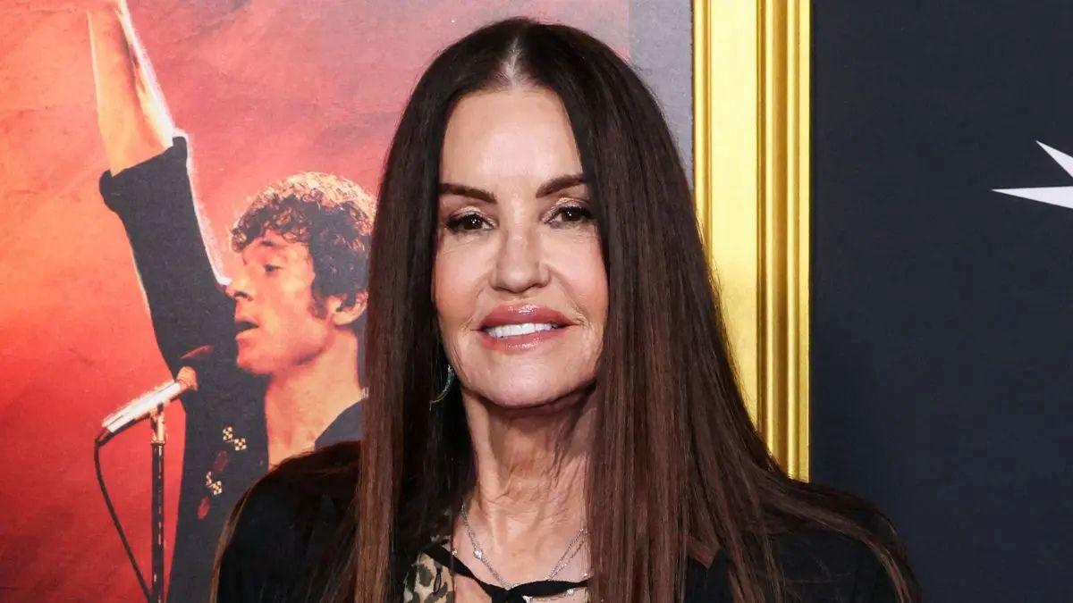 Photo of Janice Dickinson claimed Tyra Banks tore down 'ANTM' contestants to boost her own ego.