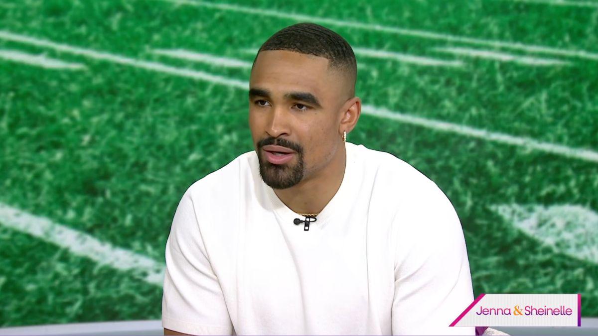 Image of Jalen Hurts praised Travis Kelce's decision to not retire.