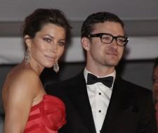 2009__11__wenn5288995 225×189.jpg