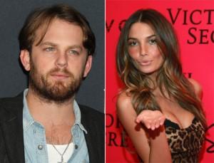 2011__03__Caleb_Followill_Lily_Aldridge_March28newsnea 300×229.jpg