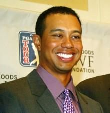 2009__12__tigertwoods 219×225.jpg