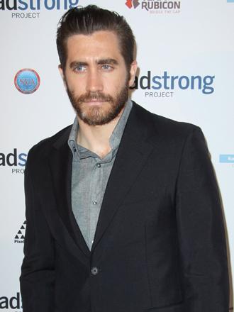 Ok_050913 jake gyllenhaal hottie main.jpg