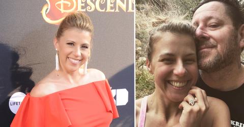 jodie sweetin engaged boyfriend after bob sagets death pp
