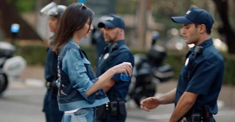 Kendall jenner pepsi commercial controversy
