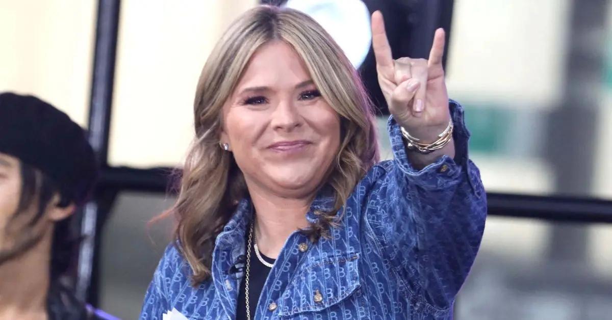 Photo of Jenna Bush Hager recalled getting 'bad grades' in school, which didn't sit well with dad George W. Bush.