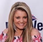 2011__04__Lauren_Alaina_April28 150&#215;146.jpg