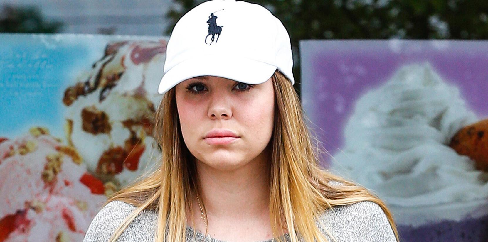 *EXCLUSIVE* Kailyn Lowry treats herself to ice cream after confirming divorce