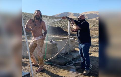 Jason Momoa Strips Down On 'Kimmel': See Actor's Sexiest Shirtless Snaps