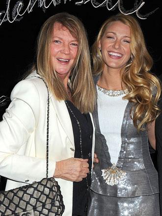 Ok_051013_news_blake lively mom.jpg