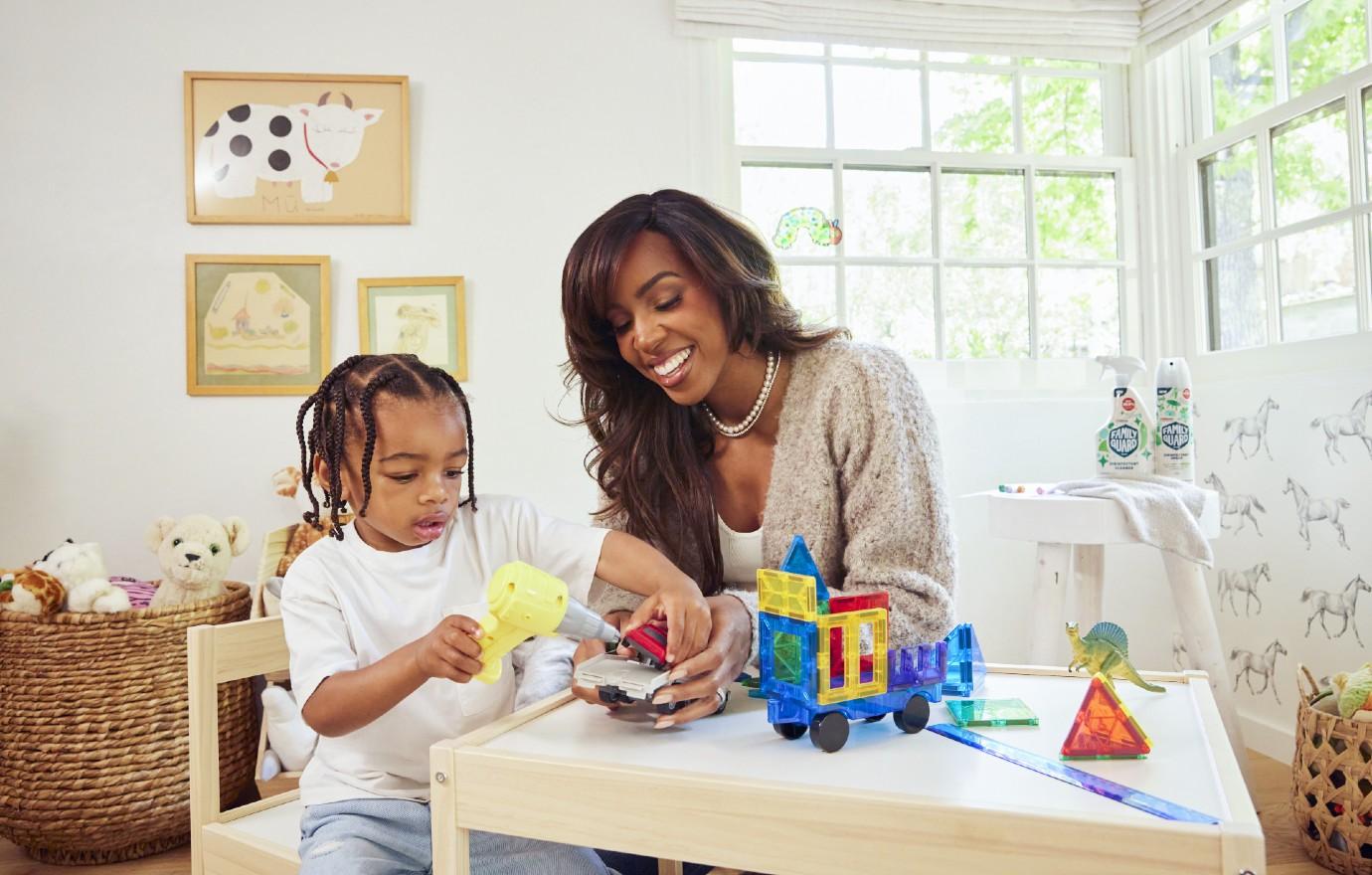 familyguard kelly rowland national yes play day hero image