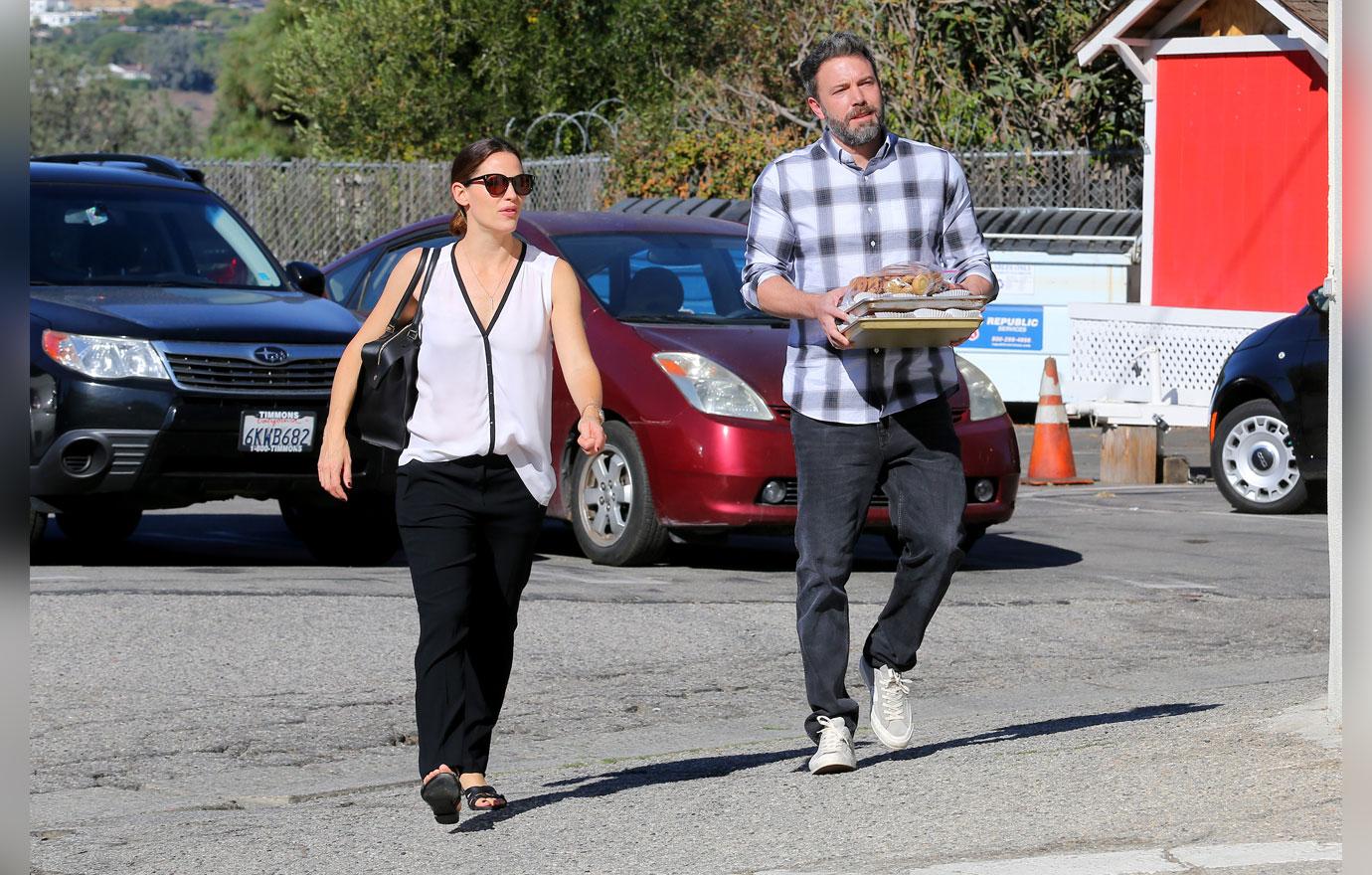 Ben affleck casey sobriety struggle update 4