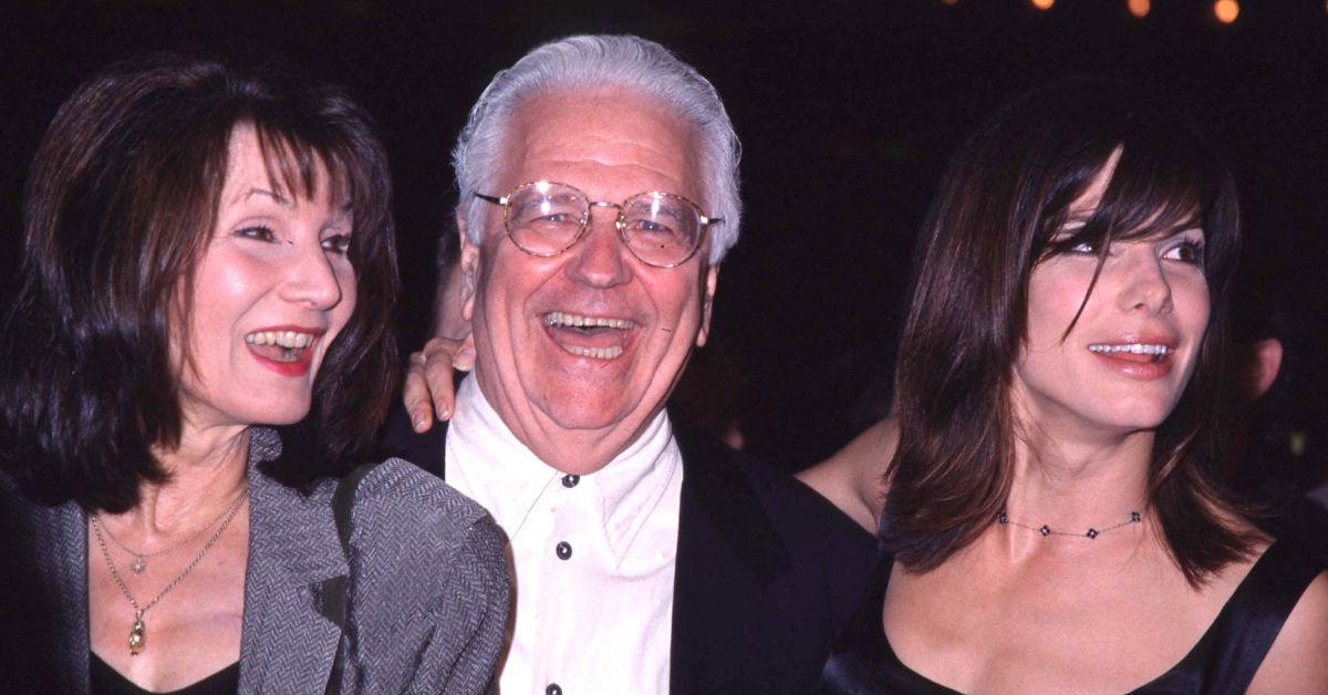 image of Sandra Bullock used the emotional tribute to thank her mother and grandmother for teaching her valuable lessons.