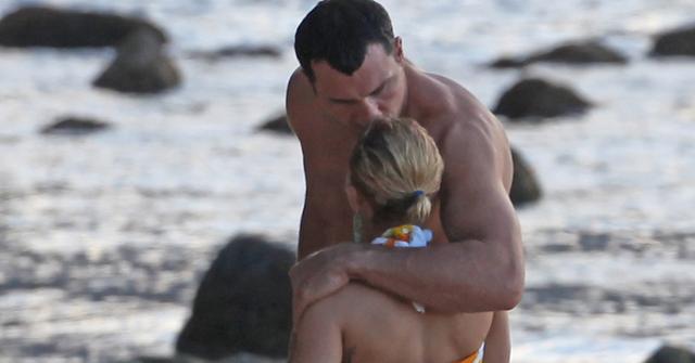 EXCLUSIVE: Hayden Panettiere looking for shells on the beach in Hawaii.
