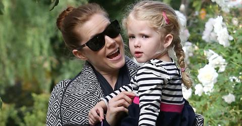 Amy adams daughter aviana