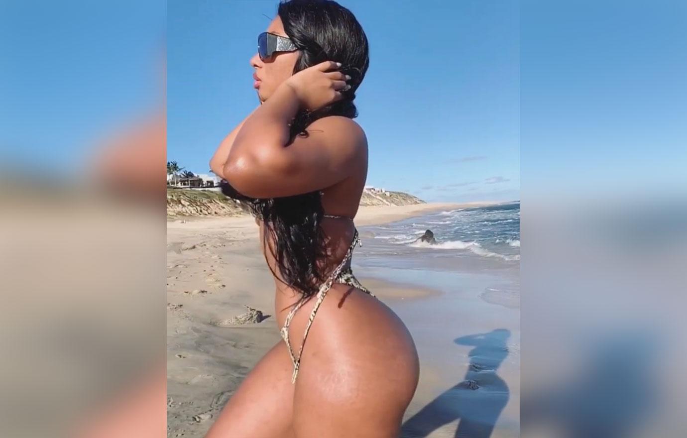 Megan Thee Stallion’s Fans Are Losing It Over Her Latest Bikini Snaps