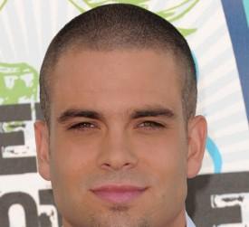 2010__08__Mark_Salling_Aug10news 275×300.jpg