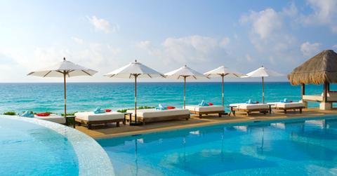 2010__10__okmagazine sweepstakes cancunmexico.jpeg