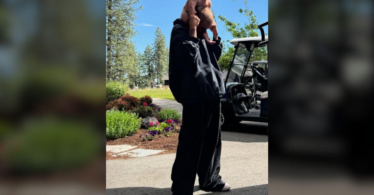 Image of Justin Bieber is allegedly using drugs.