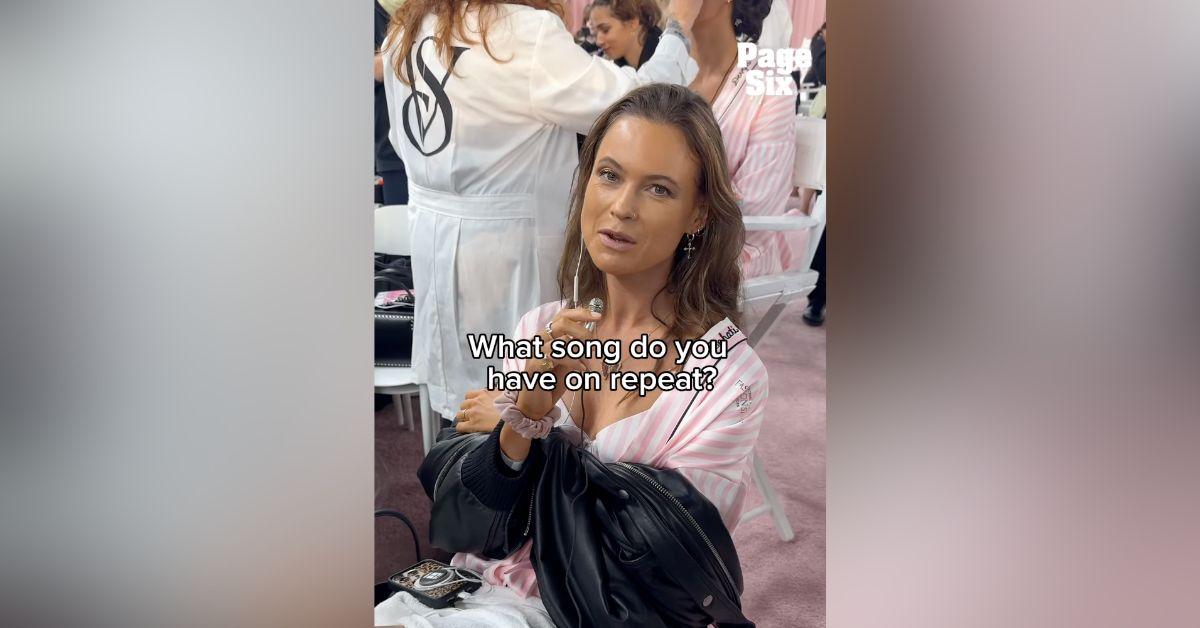 Image of Some fans think Behati Prinsloo got plastic surgery.
